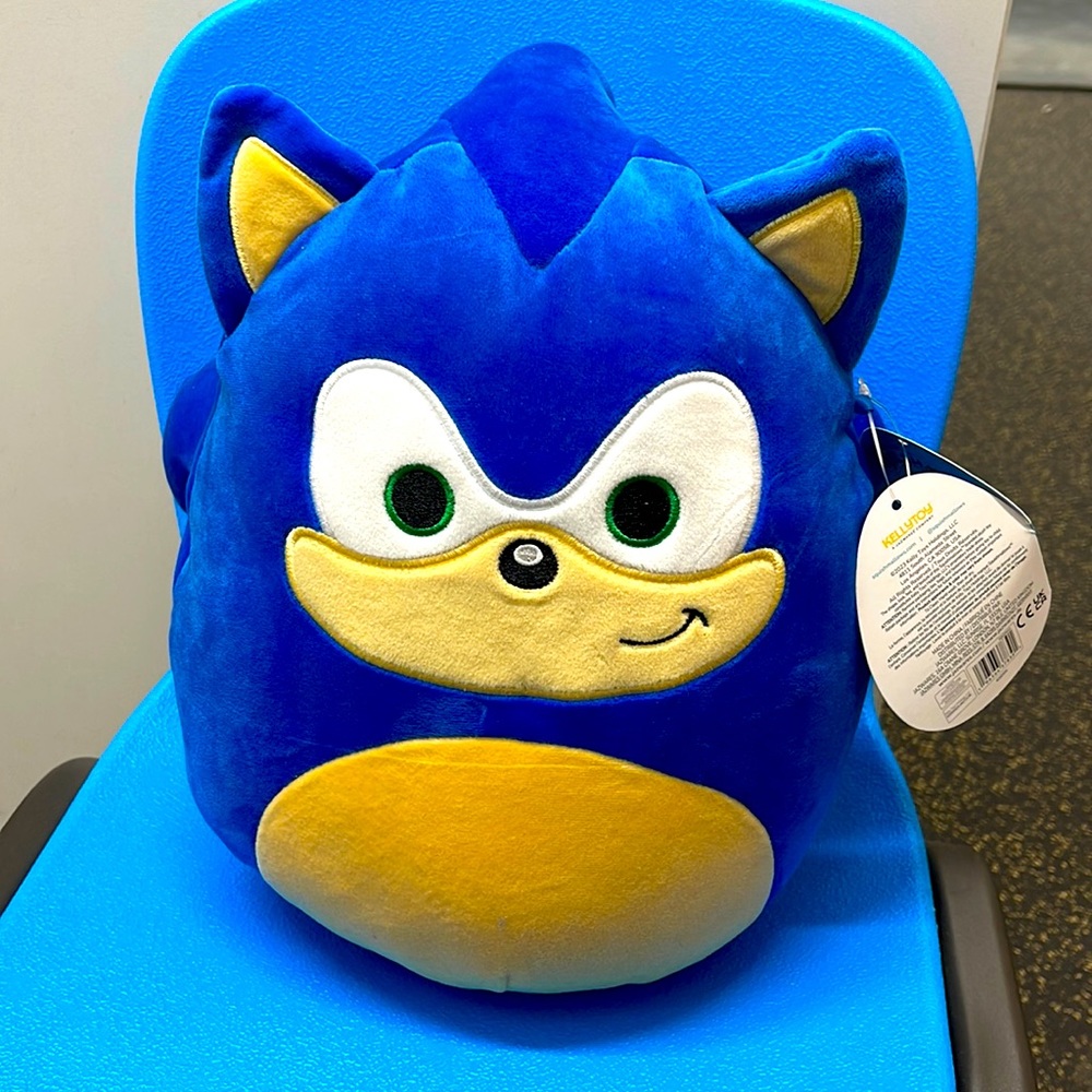 Sonic the Hedgehog squishmallow